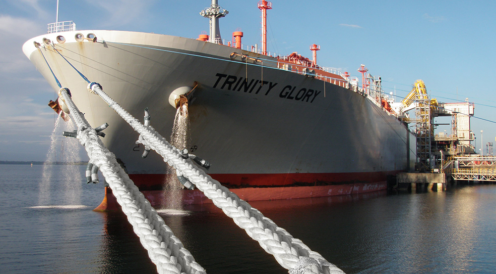 K_Line_LNG_Mooring_Ship